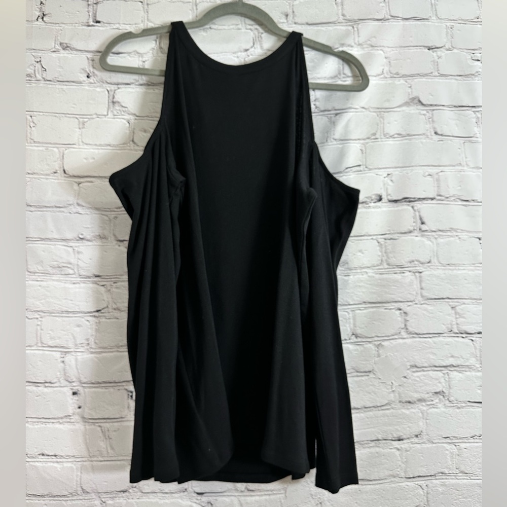 NWT Cold Shoulder Top